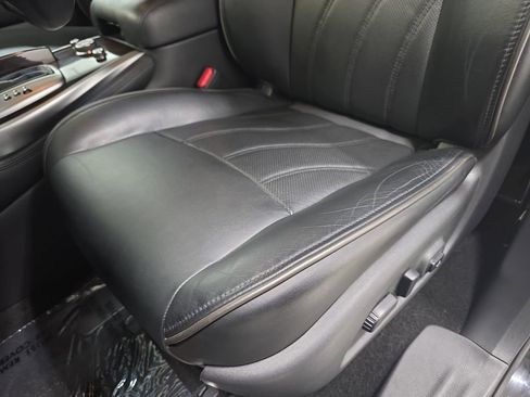 Used 2013 INFINITI JX35 AWD w/ Premium Pkg image 28