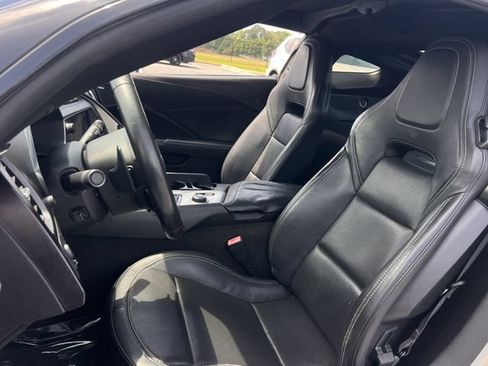 Used 2018 Chevrolet Corvette Stingray Coupe w/ Carbon Flash Badge Package RWD image 13