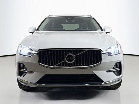 Certified 2023 Volvo XC60 B5 Ultimate AWD/4WD image 2