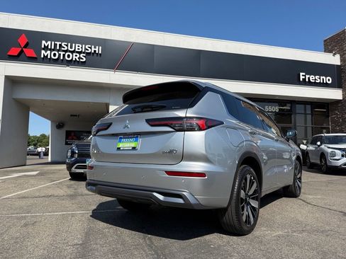 New 2026 Mitsubishi Outlander SEL AWD/4WD image 8