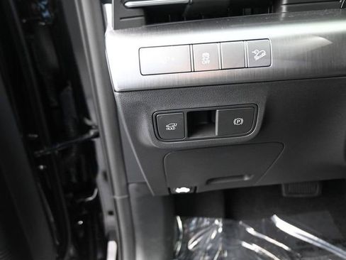 New 2026 Hyundai Kona Limited image 18