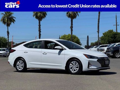 Used 2019 Hyundai Elantra SE FWD image 1