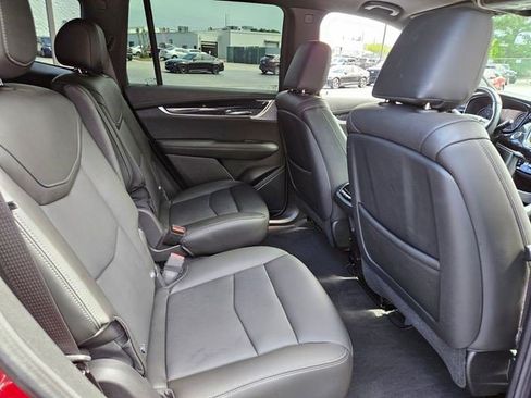 Certified 2024 Cadillac XT6 Premium Luxury w/ Technology Package FWD image 17