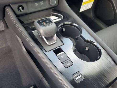 New 2025 Nissan Rogue Platinum w/ Platinum Premium Package image 17