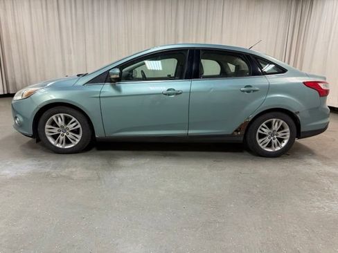 Used 2012 Ford Focus SEL FWD image 9