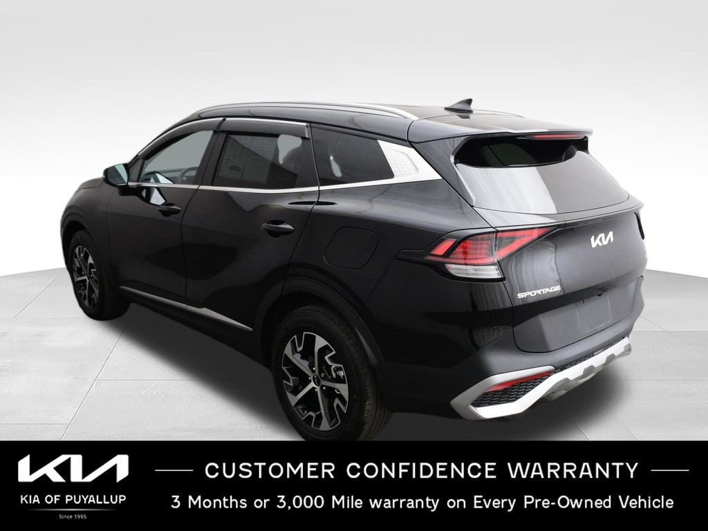 Certified 2023 Kia Sportage EX AWD/4WD image 7