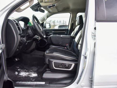 Certified 2022 RAM 1500 Laramie image 14