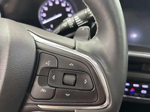 Used 2023 Buick Envision Essence w/ Sport Touring Package image 18