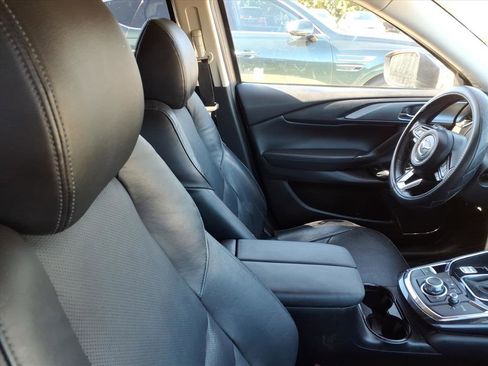 Used 2018 MAZDA CX-9 Touring w/ Touring Premium Package image 9