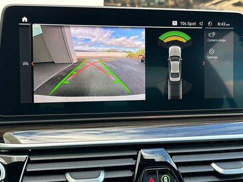 Used 2022 BMW 530i w/ Convenience Package image 21