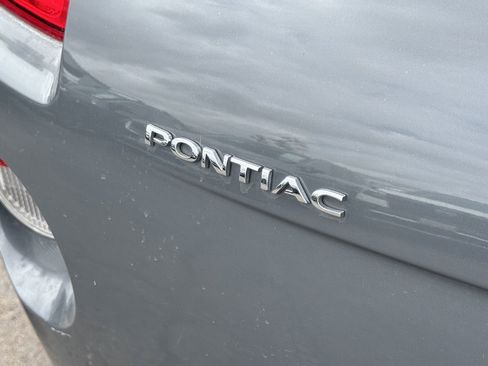 Used 2009 Pontiac Solstice Convertible w/ Premium Package RWD image 12