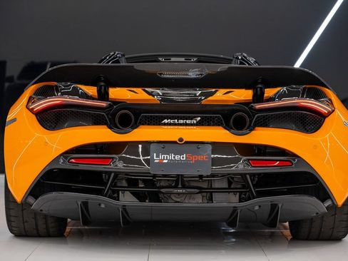Used 2020 McLaren 720S Spider RWD image 31