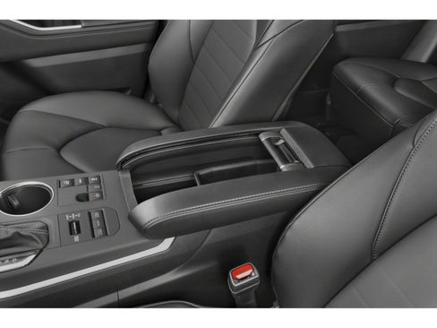 New 2026 Toyota Highlander XLE AWD/4WD image 13