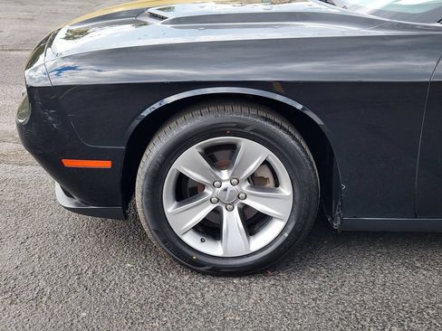 Used 2017 Dodge Challenger SXT w/ Cold Weather Group RWD image 11