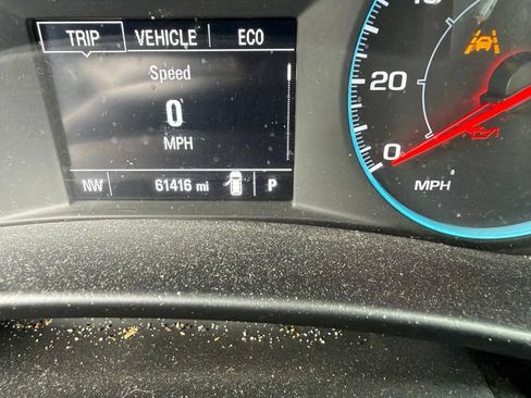 Used 2020 Chevrolet Equinox LS FWD image 7