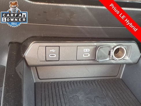 Used 2024 Toyota Prius LE FWD image 20