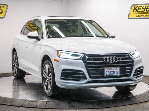 Used 2020 Audi Q5 e Prestige w/ Prestige Package image 5