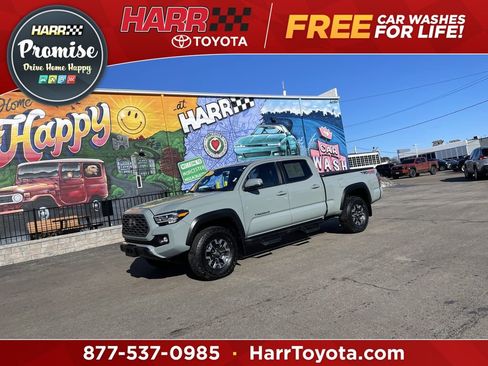 Used 2023 Toyota Tacoma TRD Off-Road w/ TRD Premium Off Road Package image 1