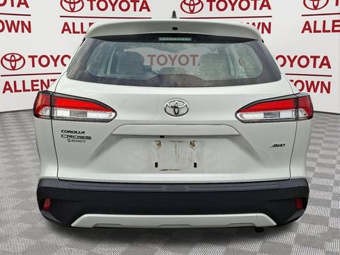 Used 2023 Toyota Corolla Cross L AWD/4WD image 7