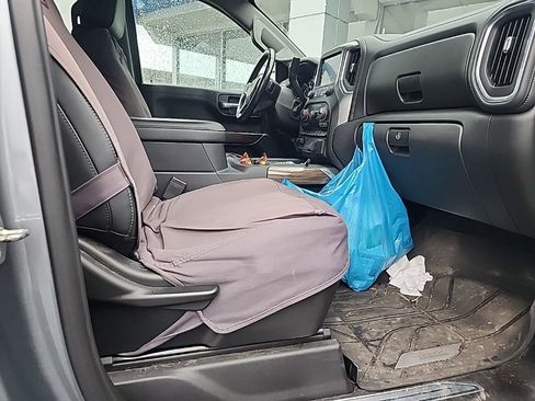 Used 2019 Chevrolet Silverado 1500 LT Trail Boss image 10