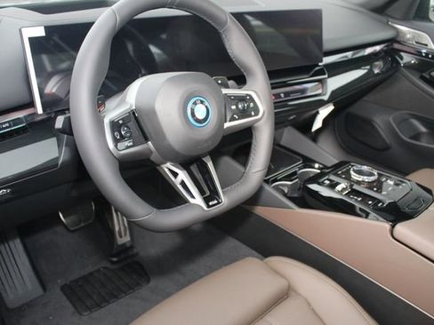 New 2026 BMW 550e xDrive w/ Executive Package image 13