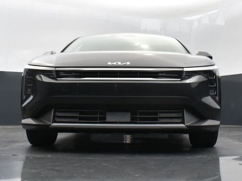 Certified 2025 Kia K4 EX FWD image 31