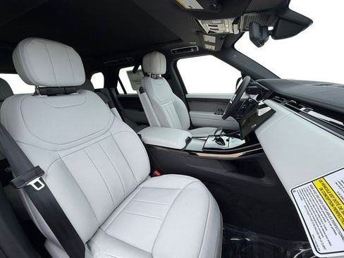 New 2026 Land Rover Range Rover Sport SE AWD/4WD image 16