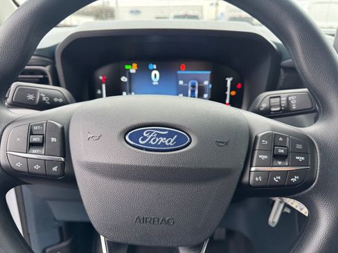 New 2025 Ford Maverick XL image 12