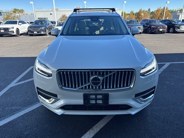 Used 2024 Volvo XC90 B6 Ultimate w/ Protection Package Premier AWD/4WD image 2