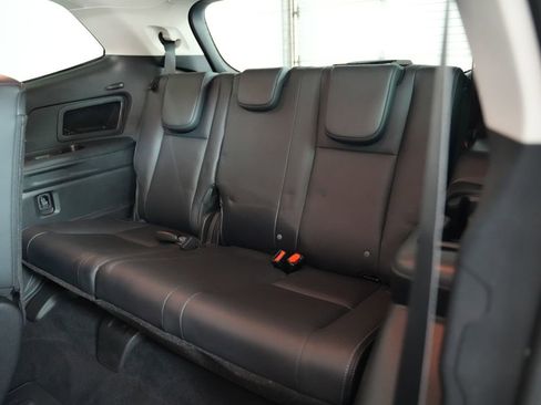 Used 2022 Subaru Ascent Limited image 36