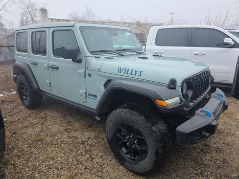 Used 2024 Jeep Wrangler Unlimited image 1