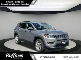 Used 2021 Jeep Compass Latitude image 1