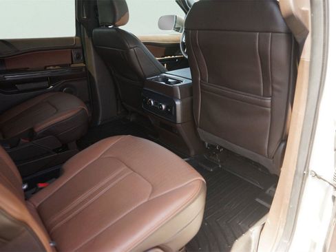 Used 2022 Ford Expedition Max King Ranch AWD/4WD image 17