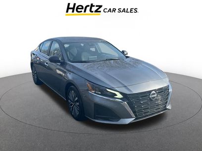 Used 2025 Nissan Altima 2.5 SV