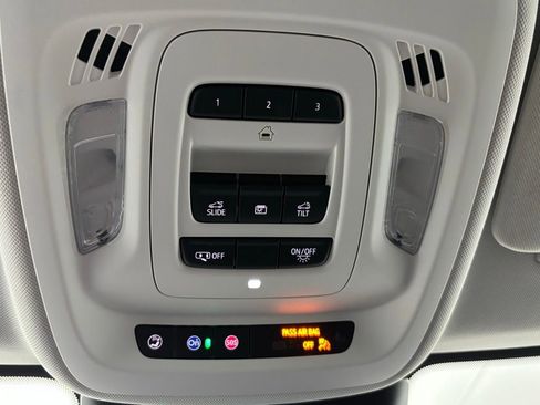 New 2025 Buick Envision Sport Touring image 33