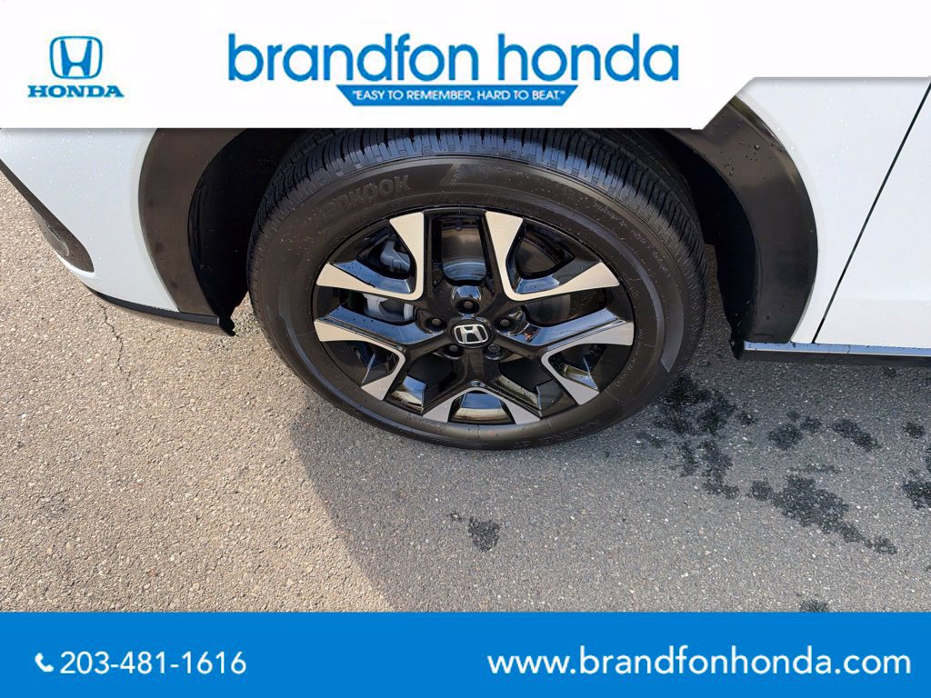 Used 2026 Honda HR-V EX-L image 32