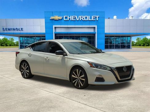 Used 2020 Nissan Altima 2.5 SR FWD image 1