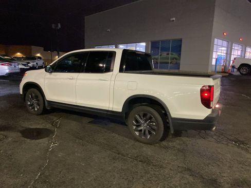 Certified 2024 Honda Ridgeline Sport image 42