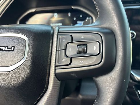 Certified 2023 GMC Sierra 1500 Denali w/ Technology Package image 21