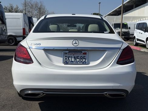Used 2019 Mercedes-Benz C 300 Sedan image 18