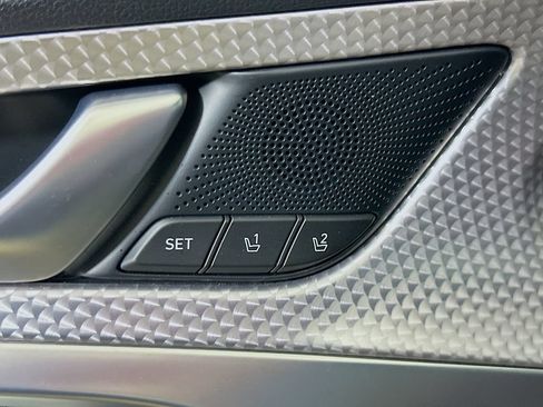 Used 2023 Genesis G70 2.0T w/ Sport Prestige Package RWD image 21