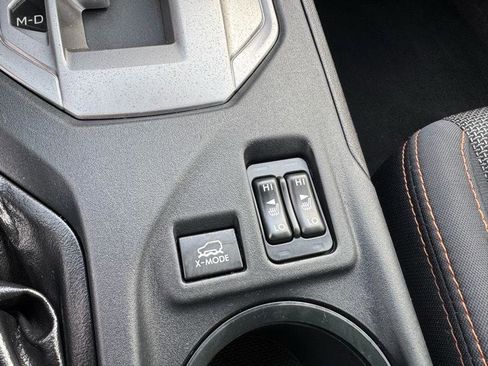 Used 2018 Subaru Crosstrek 2.0i Premium w/ Eyesight System image 19