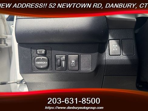 Used 2013 Toyota RAV4 XLE AWD/4WD image 13