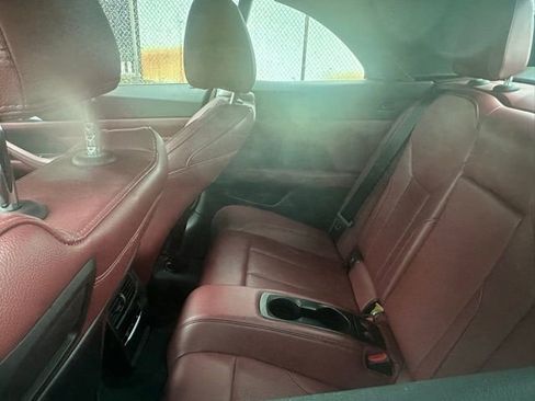 Used 2024 BMW 430i Convertible image 15