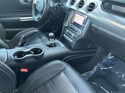 Used 2022 Ford Mustang GT Premium w/ Equipment Group 401A RWD image 15