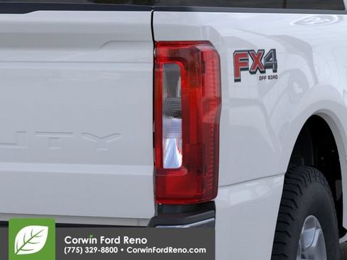 New 2026 Ford F250 XLT w/ FX4 Off-Road Package AWD/4WD image 23
