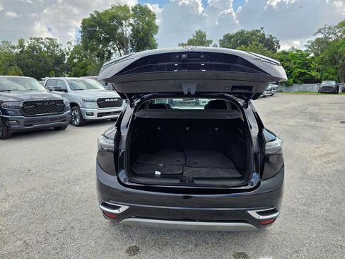 Used 2023 Buick Envision Avenir FWD image 38
