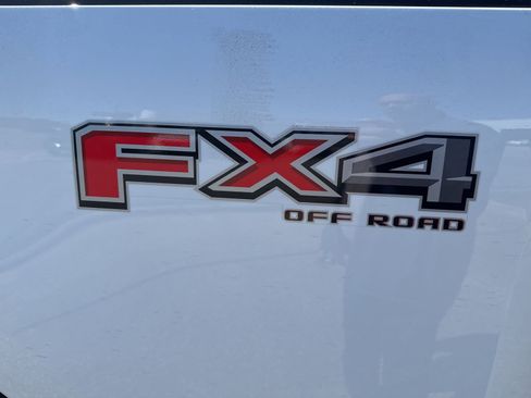 Used 2024 Ford F250 XL w/ FX4 Off-Road Package image 8