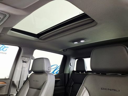Used 2024 GMC Sierra 1500 Denali RWD image 13