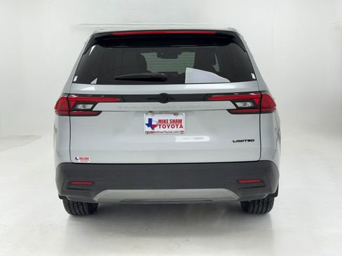 Used 2024 Toyota Grand Highlander FWD image 39